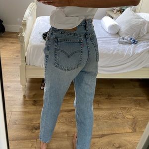 Vintage Levis 512 short length